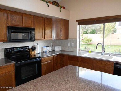 2760 S Palm Ct, Gilbert, AZ 85295 - photo 5