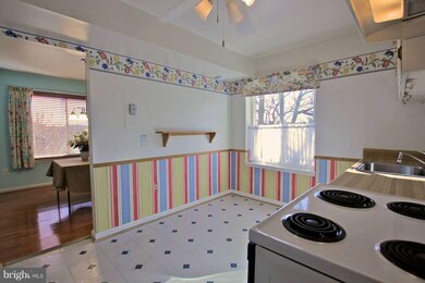 3117 Buccaneer Ct unit 202, Fairfax, VA 22031 - photo 7