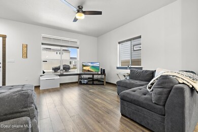 6-web-or-mls-4309-n-donovan-ln