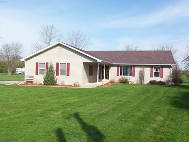 6529 E Us Highway 20, Rolling Prairie, IN 46371 - photo 2
