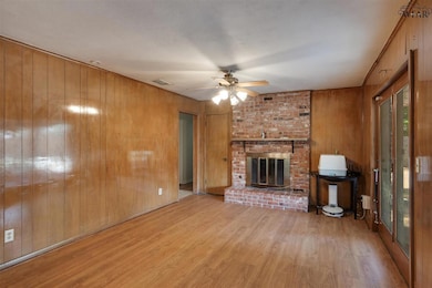 2406 Picadilly Ln, Wichita Falls, TX 76309 - photo 7