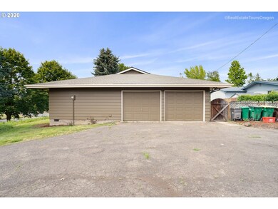 2249 E St, Forest Grove, OR 97116 - photo 3