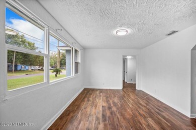 922 Mikael Ave, Jacksonville, FL 32205 - photo 6