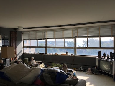 6075DC93-63F2-47FB-9F48-9E34224D81AF