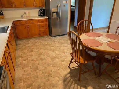 15 Anita Ave, Edison, NJ 08820 - photo 3