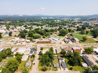 2714 6th Ave SW, Huntsville, AL 35805 - photo 7