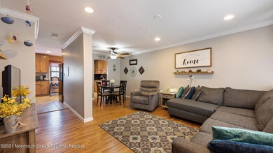 Living Room-006-002-1920x1080