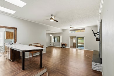 608 Willowbrook Ln, Belen, NM 87002 - photo 3