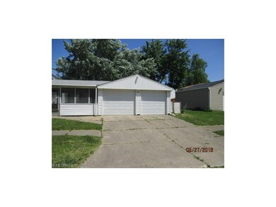 4721 Andover Ave, Lorain, OH 44055 - photo 3