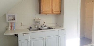 32 Salem St unit 3, Salem, MA 01970 - photo 4