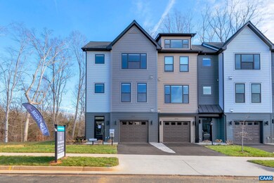 1816 Fowler St, Charlottesville, VA 22901 - photo 3