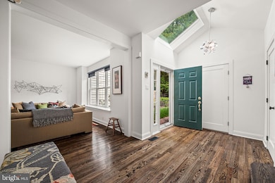 102 Dundee Mills Ln unit 74, Wallingford, PA 19086 - photo 5