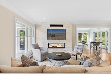 2360 Marlene Ln, Mattituck, NY 11952 - photo 5