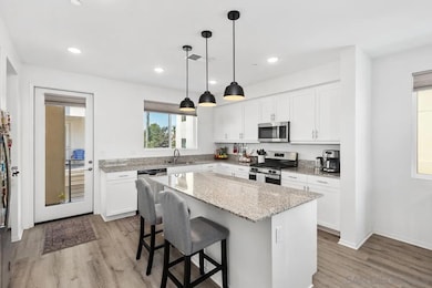 5405 Beach Bluff Ln unit 224, San Diego, CA 92154 - photo 2