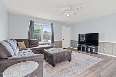 1563 Blackduck St SW, Supply, NC 28462 - photo 4