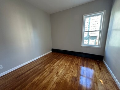 186 Snell St unit 1, Fall River, MA 02721 - photo 4