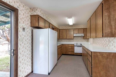 2199 NE Shepard-4