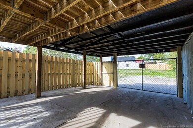 324 W 8th St, New Albany, IN 47150 - photo 7