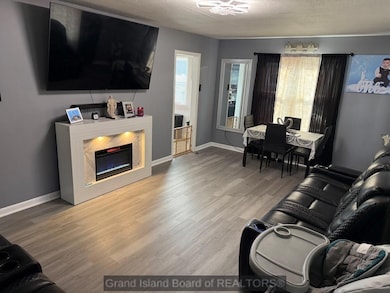 217 W 19th St, Grand Island, NE 68801 - photo 4