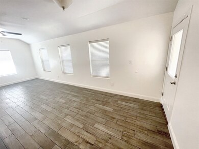 501 W Munson St, Denison, TX 75020 - photo 7