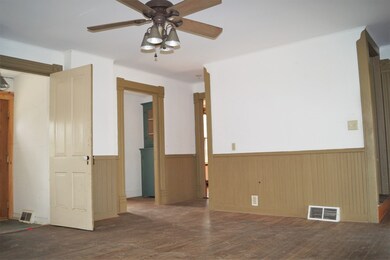 2742 Thinnes St, Cross Plains, WI 53528 - photo 5