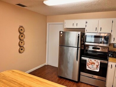 8645 SW 94th Ln unit D, Ocala, FL 34481 - photo 7
