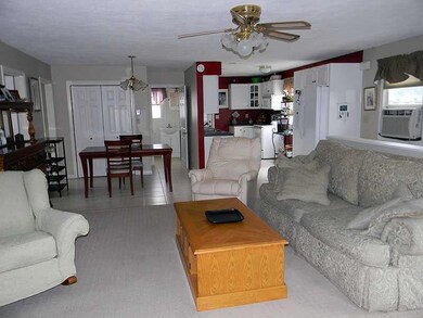 Living Room. Unit 2