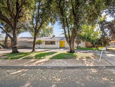 1567 E. Almendra Dr-31