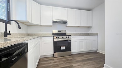 2300 SW 43rd St unit L1, Gainesville, FL 32607 - photo 6