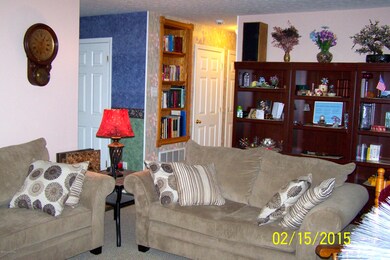 450 Pin Oak f liv rm 3