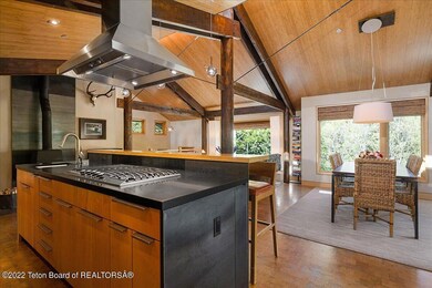 6145 W Burcher Rd, Wilson, WY 83014 - photo 6