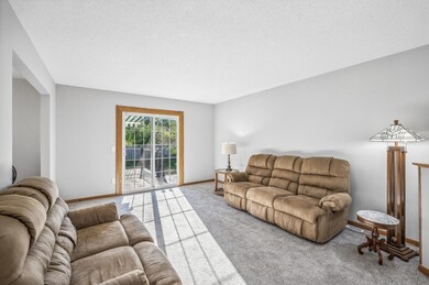 10420 Eagle St NW, Coon Rapids, MN 55433 - photo 5