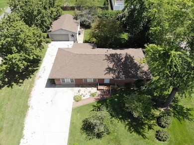 1 Park St, Freeburg, IL 62243 - photo 3