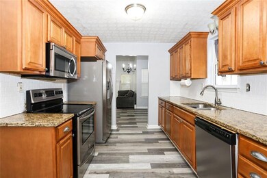 132 Poplar Way, Winder, GA 30680 - photo 5