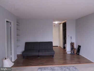 Hunting Creek Club unit 702, Alexandria, VA 22303 - photo 6