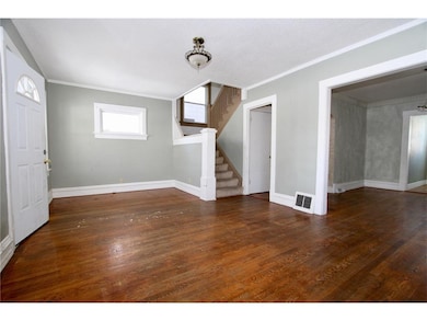 389 17th St SE, Cedar Rapids, IA 52403 - photo 4