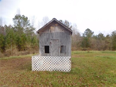 4011 Oak Tree Rd, Asheboro, NC 27205 - photo 6