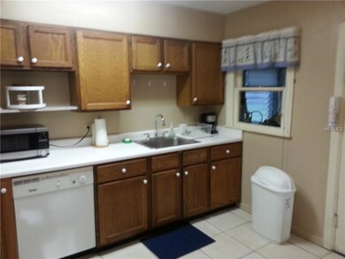 805 Pine St, Clearwater, FL 33756 - photo 4