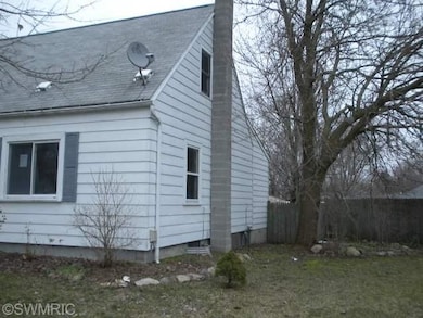 324 Forrest St, Wayland, MI 49348 - photo 5