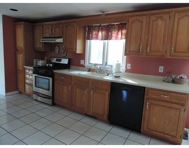 32 Heritage Way, North Reading, MA 01864 - photo 4