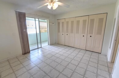 327 Camden N, West Palm Beach, FL 33417 - photo 7