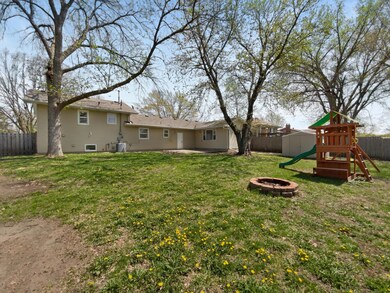 10516 Wren St NW, Coon Rapids, MN 55433 - photo 6