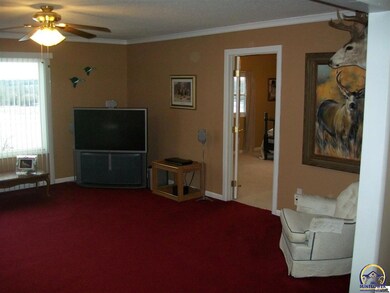 1420 NW Silverstone Ln, Topeka, KS 66618 - photo 3