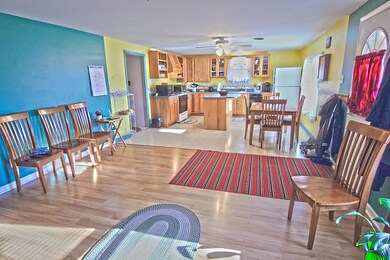 9063 E Division-4
