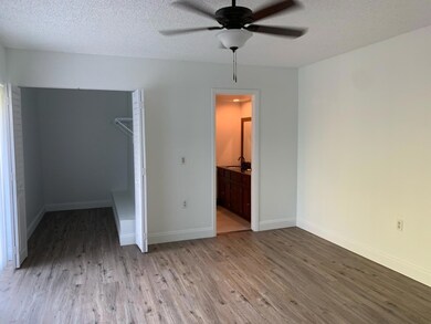 5650 SE Windsong Ln unit 412, Stuart, FL 34997 - photo 5