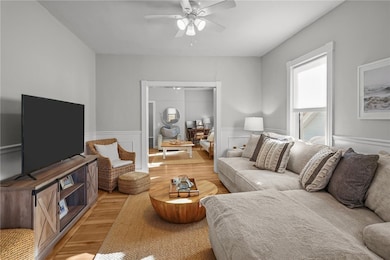 48 Constitution St unit 2, Bristol, RI 02809 - photo 3