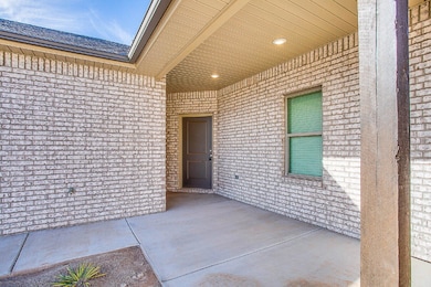 5520 121st St unit B, Lubbock, TX 79424 - photo 2