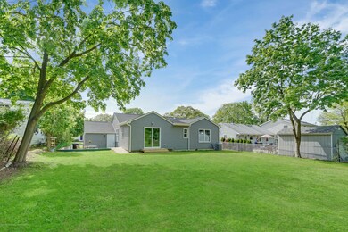 595 Hopping Rd, Belford, NJ 07718 - photo 2