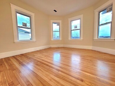 6 Moen St, Worcester, MA 01605 - photo 2