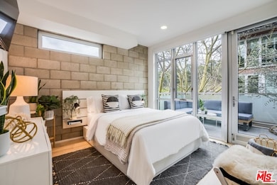 3450 Cahuenga Blvd W unit 101, Los Angeles, CA 90068 - photo 6